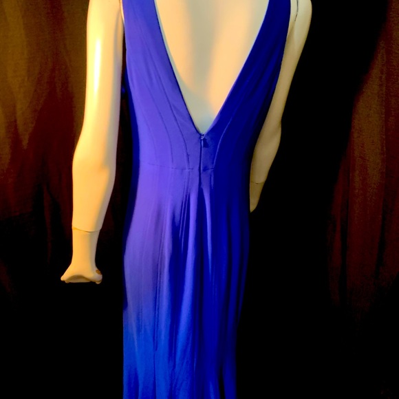 Ladies Dress - Picture 3 of 5